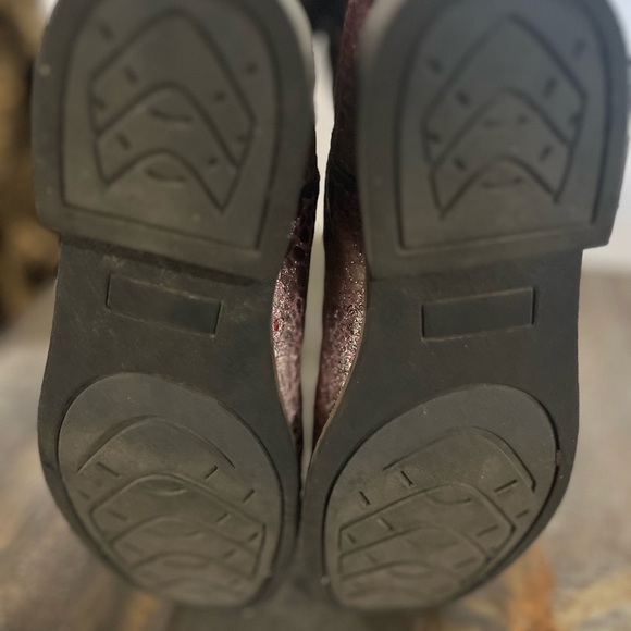 Boot Barn Girls’ sparkly cowboy cowgirl boots - Picture 2 of 6